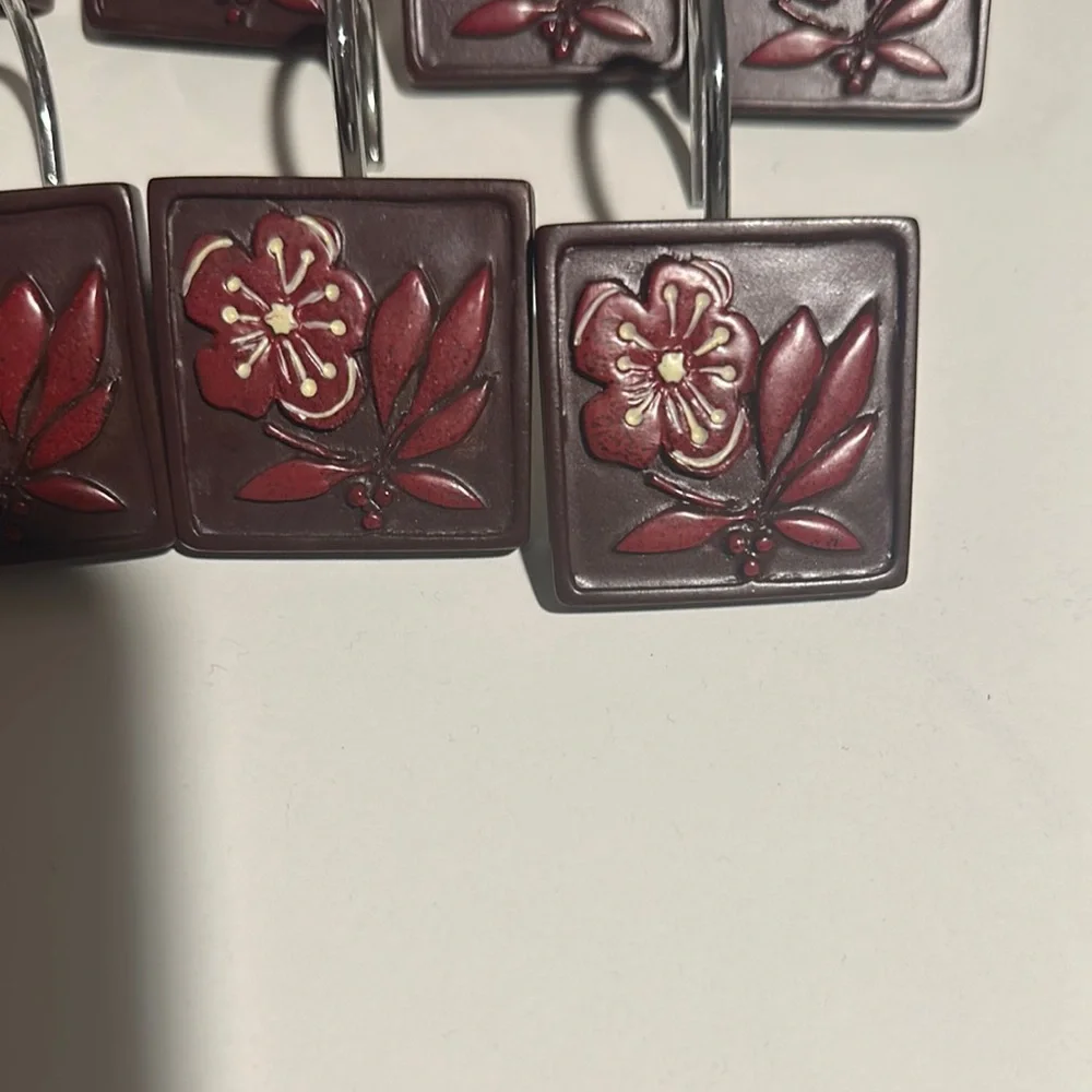 Elegant Floral Shower Curtain Hooks
